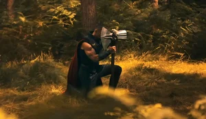 Thor retorna sério em novo teaser de 'Vingadores: Doutor Destino'