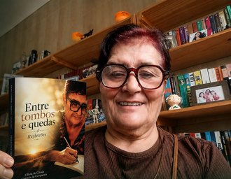 Jornalista Olívia de Cássia lança seu sexto livro em Maceió