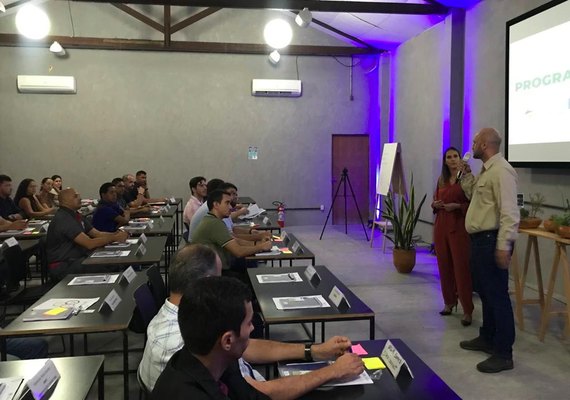 Programa Alcançar: MVV realiza aula inaugural sobre Gestão Estratégica com empresas da região