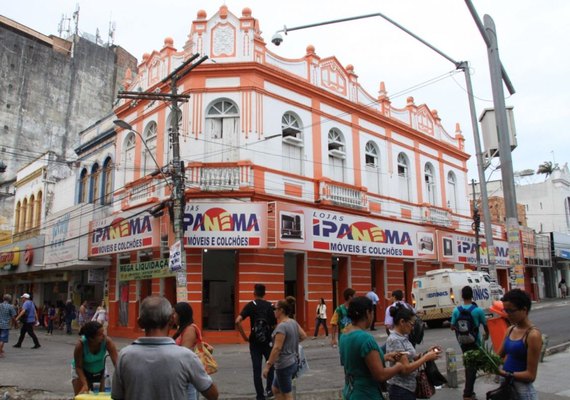 Lei de 1990 sobre tombamento de prédios centenários não é cumprida em Maceió