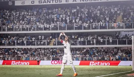 Neymar brilha e Santos vence primeira no Campeonato Brasileiro contra o Vasco