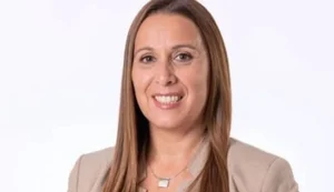 Vereadora morre após ser baleada pelo filho de 14 anos