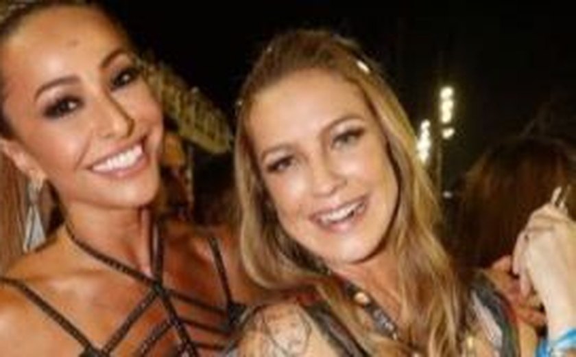 Luana Piovani alfineta Sabrina Sato: 'Aqui pode ter musa, mas eu sou dona'