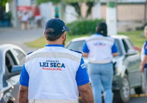 Lei Seca em Alagoas: campanha educativa percorre 8 cidades e realiza 1.425 testes de alcoolemia