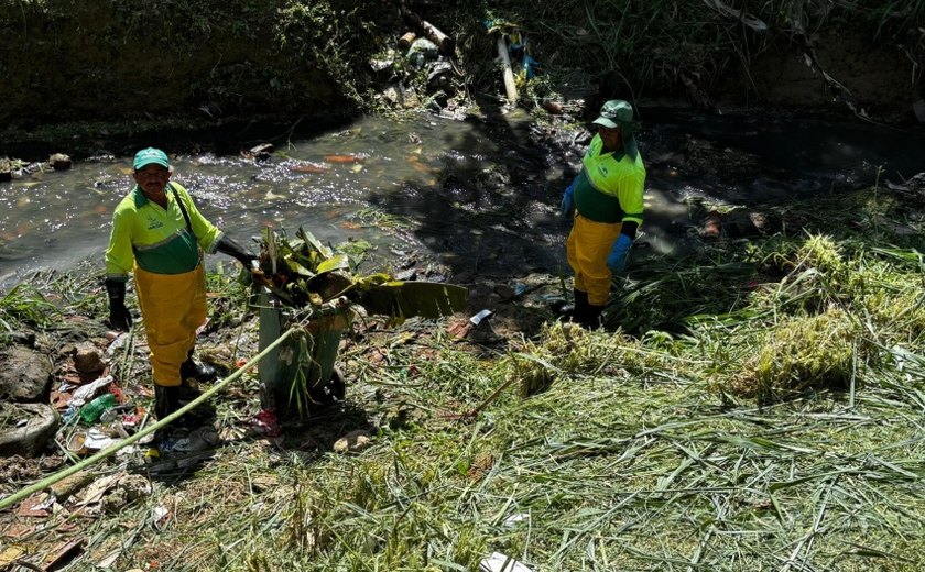 Alurb inicia mutirão de limpeza em grotas da capital nesta segunda-feira