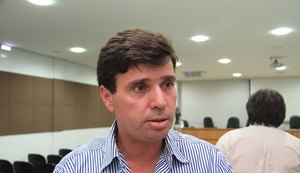 Prefeito de Penedo assina ordem de serviço para reforma de mais uma escola