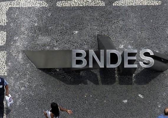BNDES terá participação minoritária na compra da Cedae