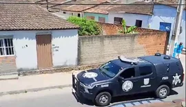 Mãe é suspeita de manter filha de 14 anos em cárcere privado em Maceió