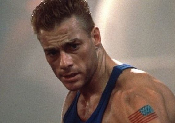 Diretor revela que Van Damme vivia drogado em set de 'Street Fighter'