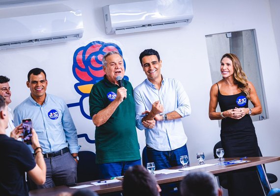 JHC visita sede do PDT em Alagoas e impulsiona articulação política para 2026