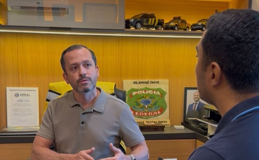 Vereador David do Emprego reforça transparência e combate à 'indústria de multas' durante visita ao DMTT