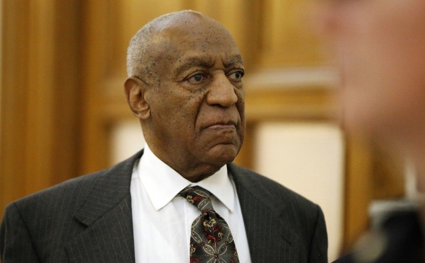 Ator Bill Cosby vai a julgamento por abuso sexual na segunda-feira