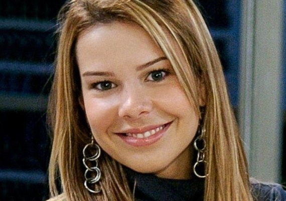 Após 17 anos, Globo se “recusa” a renovar o contrato de Fernanda Souza