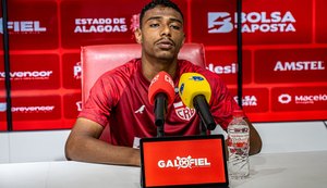 Lyncon vive grande fase e mira acesso com o CRB