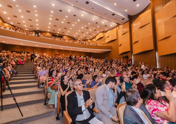 Jornada Pedagógica da Semed reúne mais de mil professores na abertura do evento