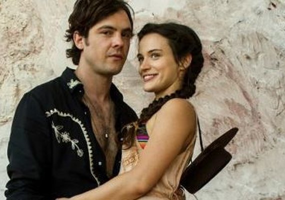 Nos próximos capítulos! Grávida, Clara ameaça Gael com faca