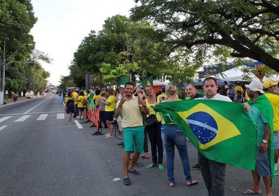 Paulo Dantas determina que forças de segurança de Alagoas sigam decisão do STF e desbloqueiem vias