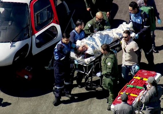 Jair Bolsonaro é internado no Hospital Albert Einstein, em SP