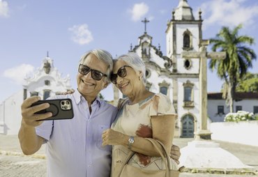 Setur anuncia expansão da malha aérea com novos voos voltados ao público 60+