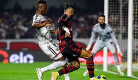 Cebolinha celebra primeiro gol pelo Flamengo em vitória na semifinal da Copa do Brasil