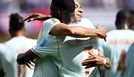 Com show de Dembélé, França goleia a Noruega e avança como líder do grupo