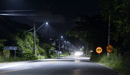 Prefeitura de Maceió finaliza obra de iluminação na AL-101 Norte
