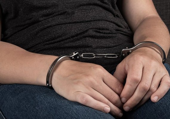 Mulher acusada de homícidio é presa em Campo Alegre