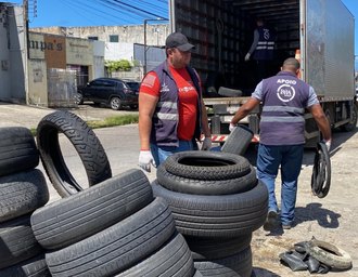 Operação Calçada Cidadã remove pneus de borracharias em bairros de Maceió
