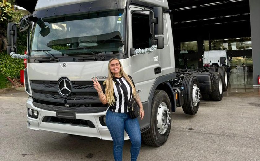 Influencer caminhoneira conta os riscos da privação do sono e substâncias em quem trabalha na estrada