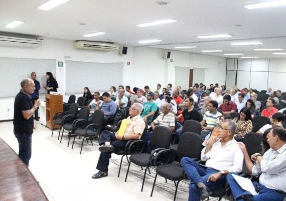 Seminário sobre fruticultura reúne pesquisadores e produtores em Maceió