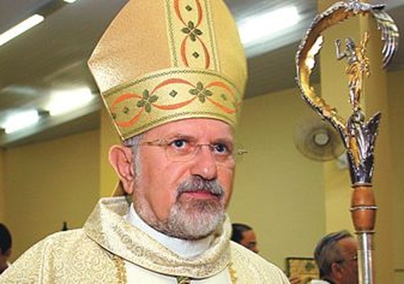 Arcebispo Metropolitano de Maceió fala sobre reabertura das igrejas