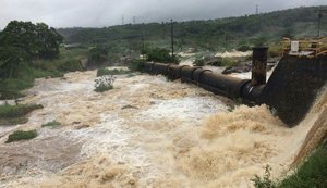 Chuvas: Defesa Civil e Bombeiros monitoram elevação de rios e lagoas