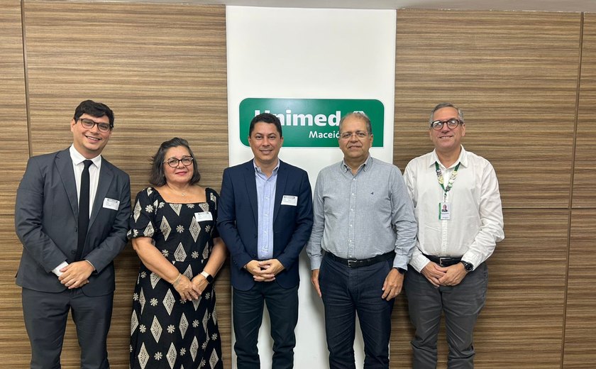 OCB/AL visita a Unimed para apresentar relatório dos 100 dias de gestão e fortalecer parcerias