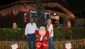 Com 15 mil lâmpadas, casa mais iluminada do Natal em Maceió chama a atenção de populares