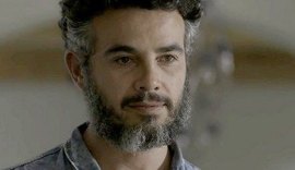 'O Outro Lado do Paraíso': Juvenal descobre que a noiva é prostituta e sai no tapa