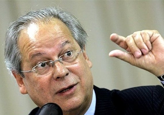 TRF4 nega último recurso e autoriza prisão de José Dirceu