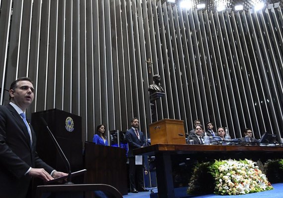 Rodrigo Pacheco é reeleito presidente do Senado