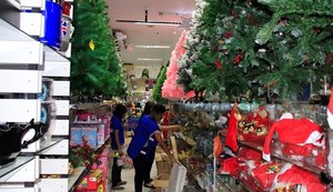 Lojas do Centro iniciam vendas de produtos para o Natal de 2019