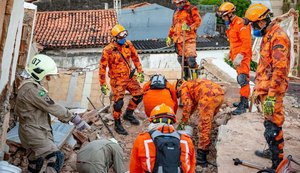 Bombeiros encontram 9ª vitima de desabamento em Fortaleza