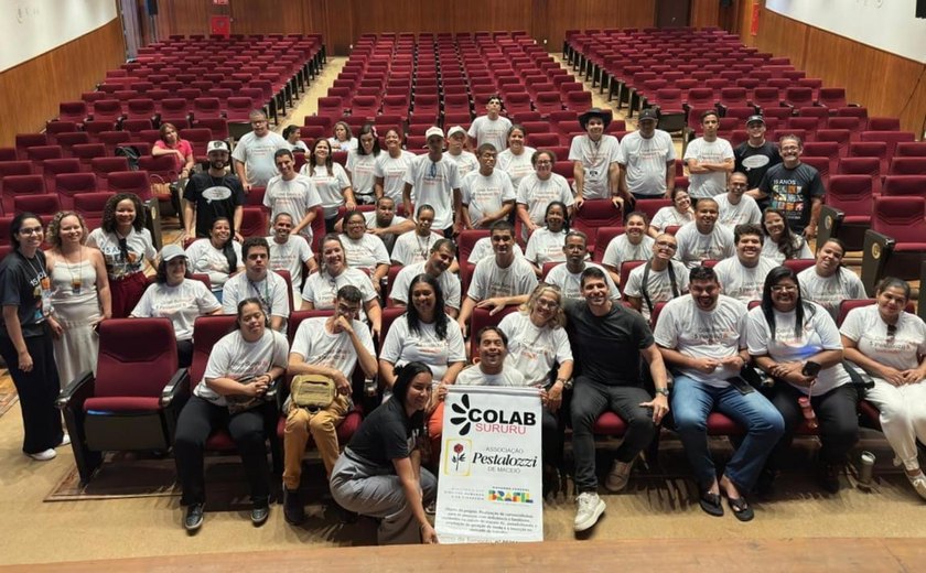 Alexandre Barillari recebe grupo da Pestalozzi de Maceió