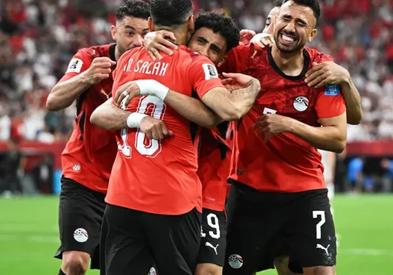 Egito vence a Nova Zelândia de virada e assume liderança do Grupo G