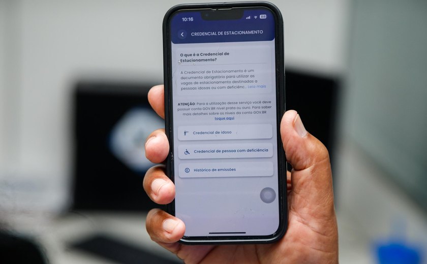 Idosos e pessoas com deficiência podem emitir credencial de estacionamento de forma digital em Alagoas