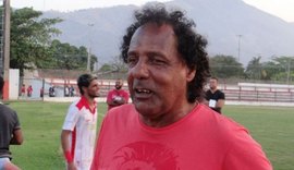 Ídolo do América com passagens por Flamengo e Botafogo morre aos 66 anos