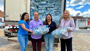 Governo entrega 157 toneladas de leite em pó para Centros de Referência de Assistência Social