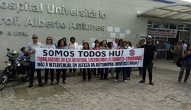 Servidores realizam manifestação em defesa do Hospital Universitário