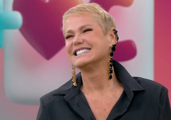 Ela voltou! Xuxa anuncia retorno a TV Globo após 10 anos