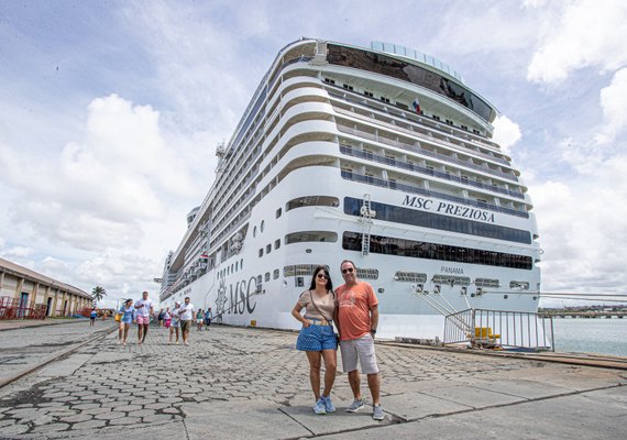 Cruzeiro MSC Preziosa chega a Maceió com mais de três mil turistas brasileiros e estrangeiros