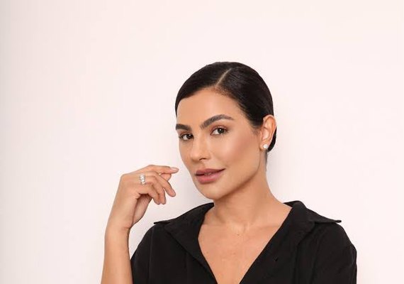Cíntia Chagas chega pela primeira vez à Maceió com a palestra “Oratória para Redes Sociais”