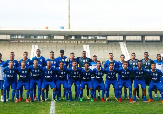 Atletas da base do CSA são promovidos ao time profissional