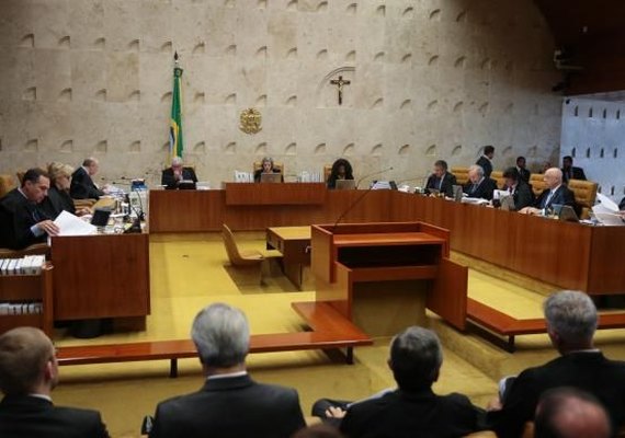 Maioria do Supremo Tribunal Federal mantém Renan na presidência do Senado